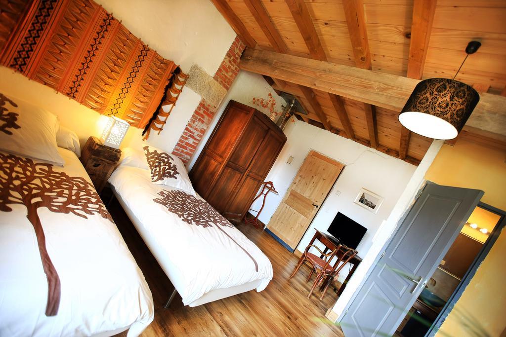 La Ferme Modele Châtillon-la-Palud Quarto foto